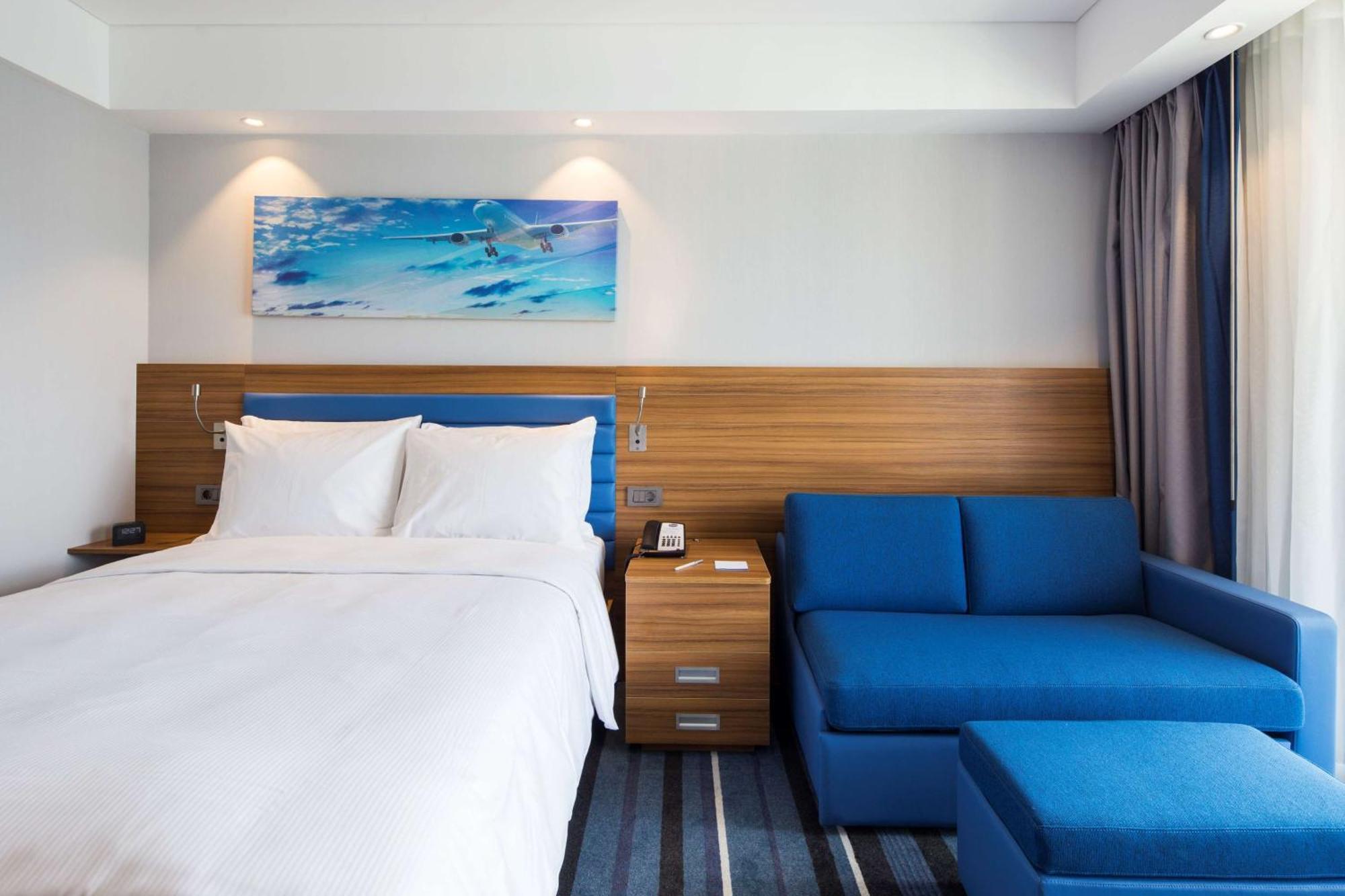 Hotel Hampton By Hilton Istanbul Kurtkoy Exterior foto